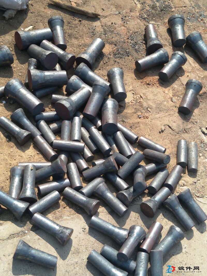 锻打各种材质优质模具，主营3cr2w8v/h13