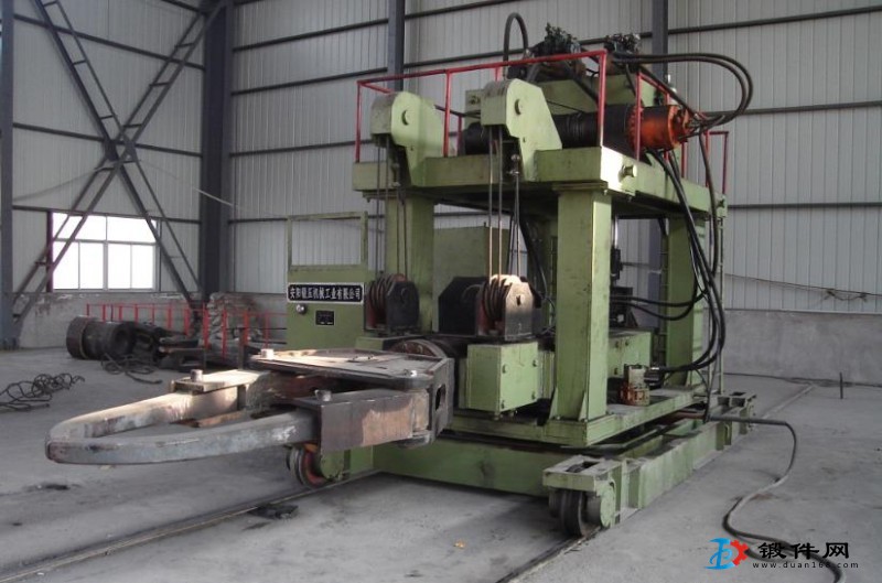 15T全液压锻造操作机安阳锻压厂家直销